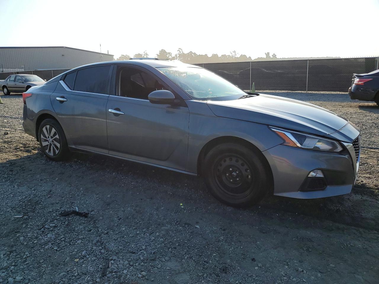Nissan Altima S