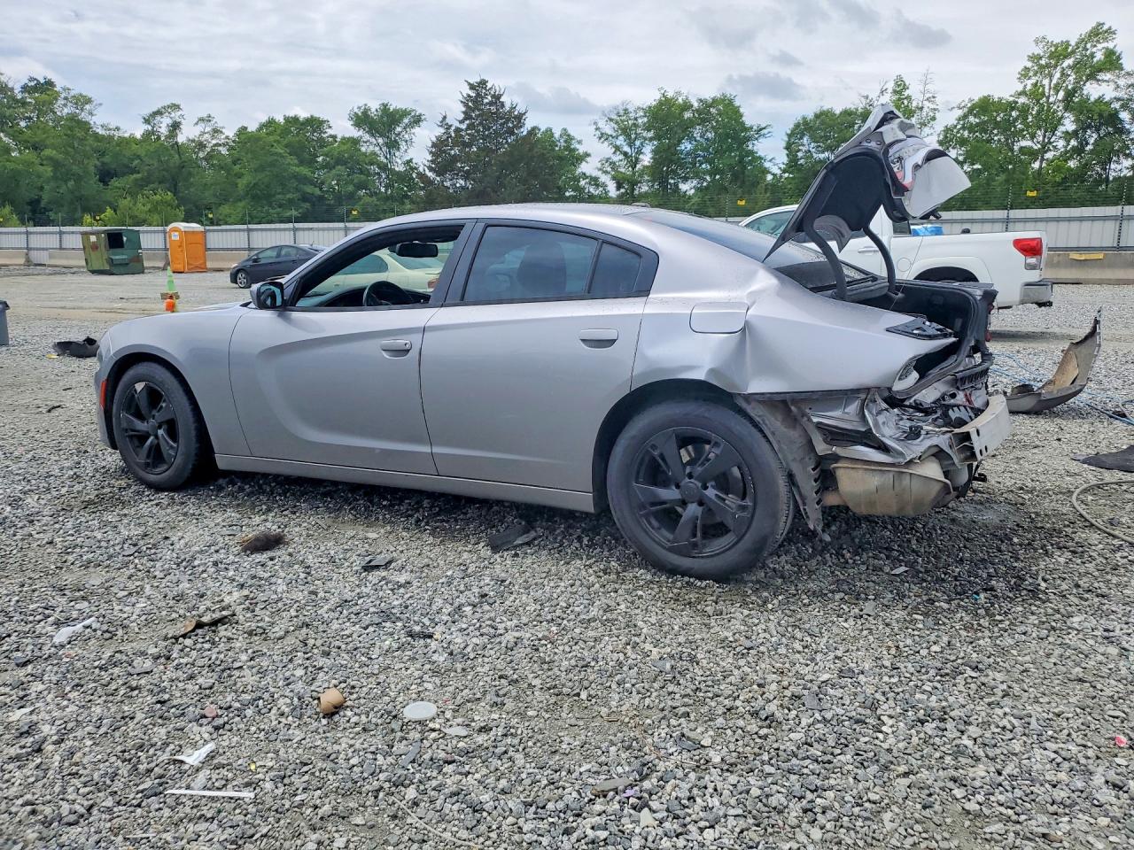 Dodge Charger Se