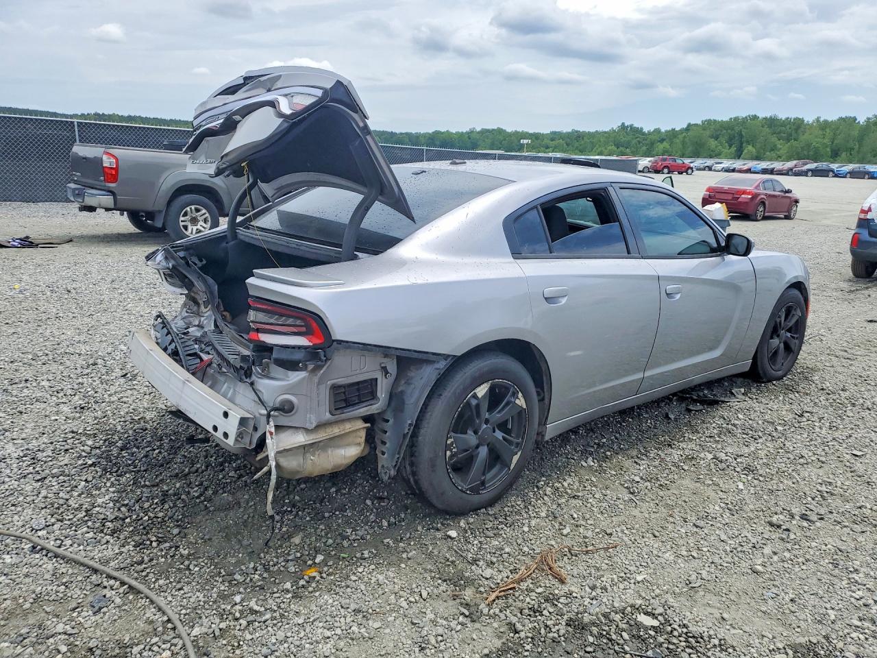 Dodge Charger Se