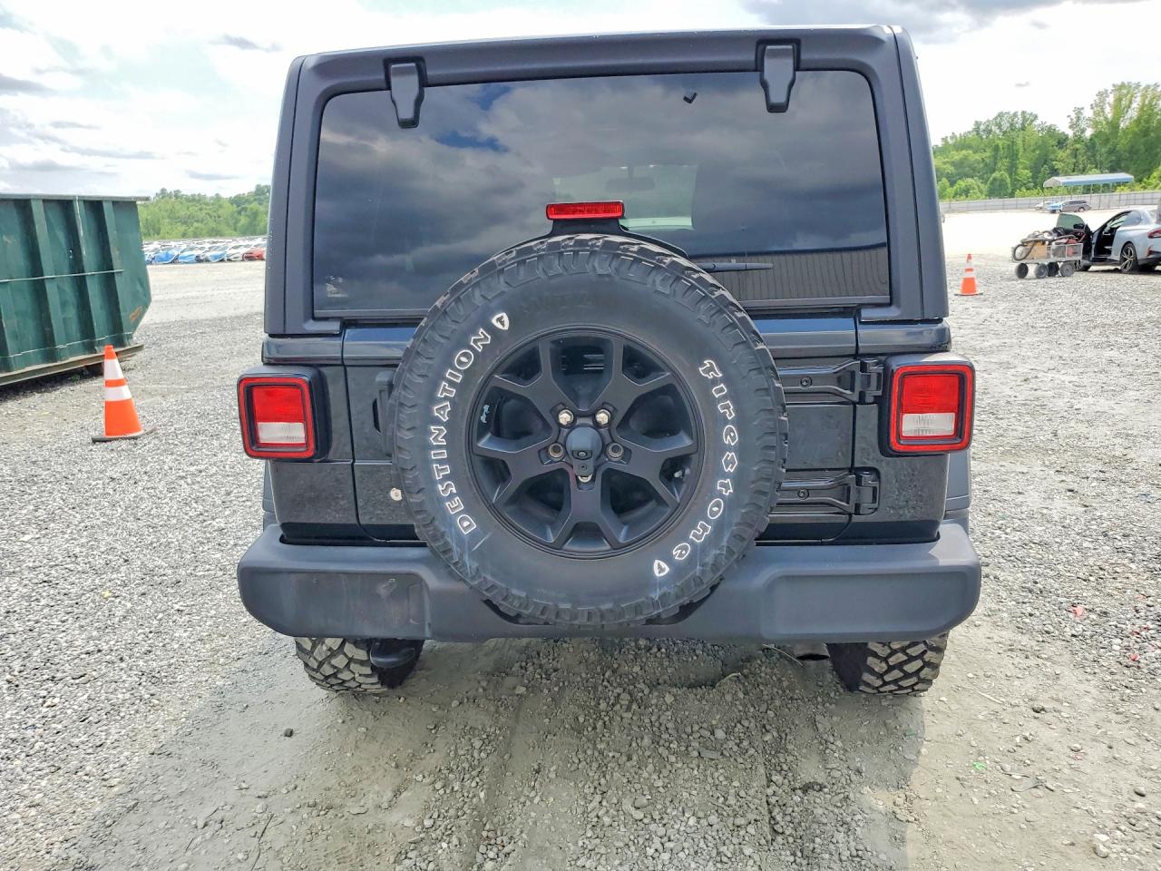 Jeep Wrangler Sport