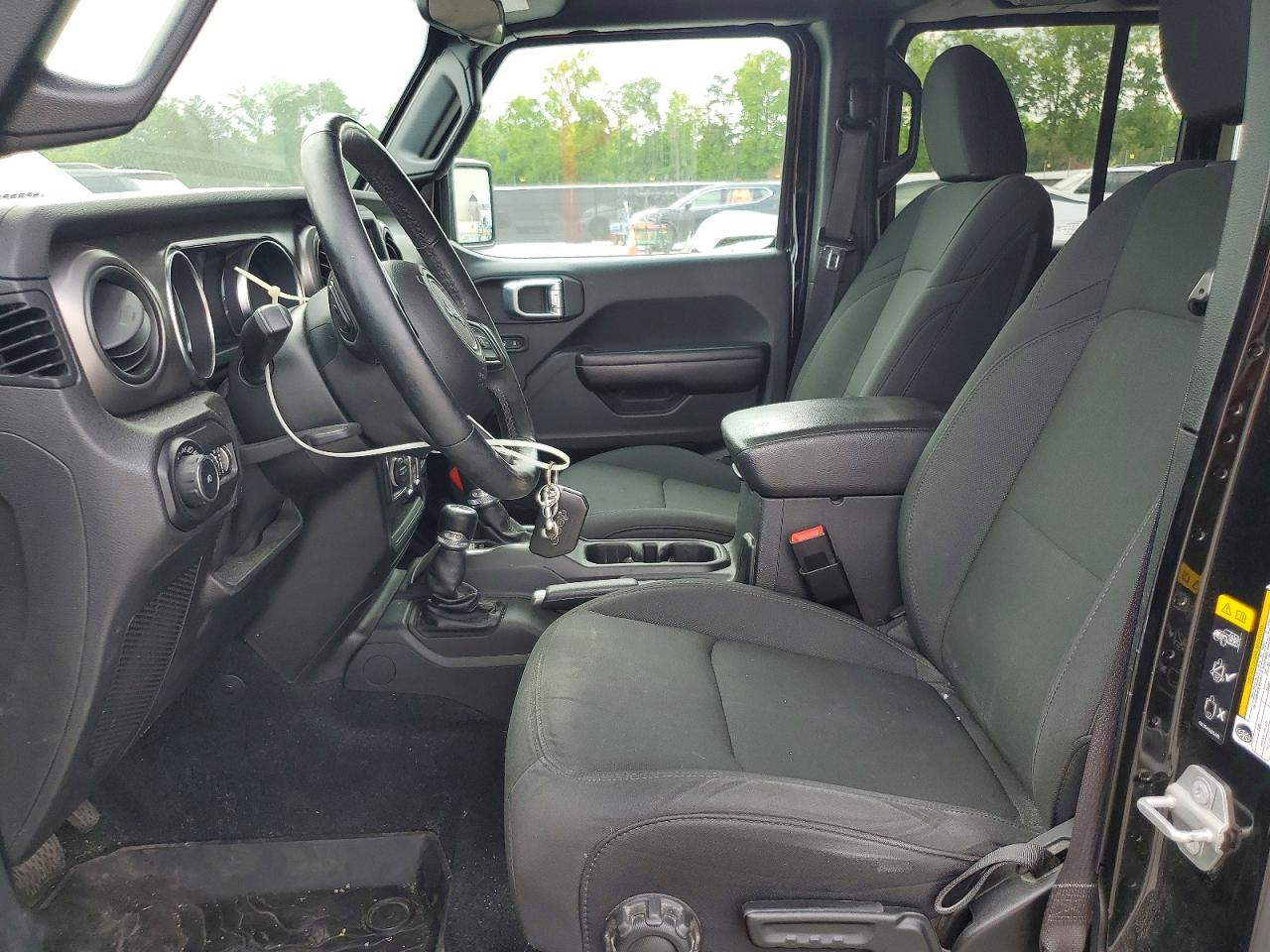 Jeep Wrangler Sport
