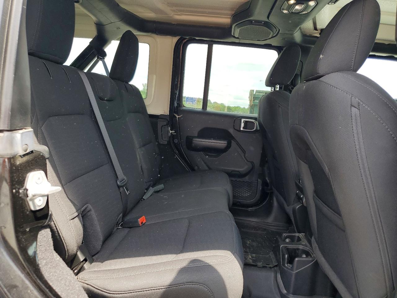 Jeep Wrangler Sport