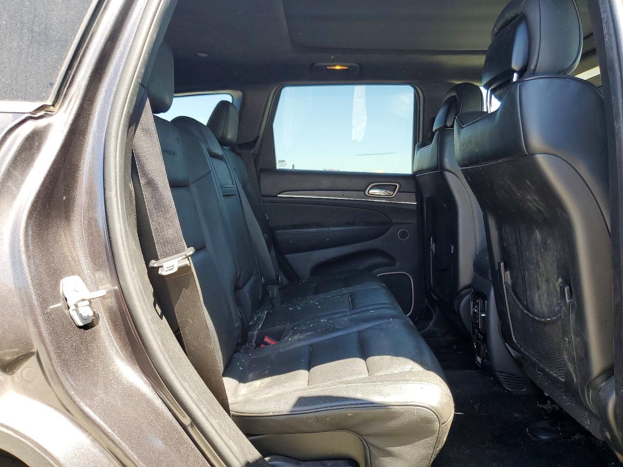 Jeep Cherokee Summit