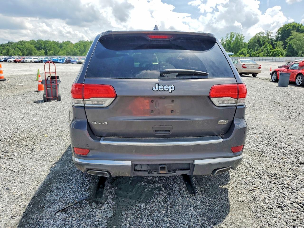 Jeep Cherokee Summit