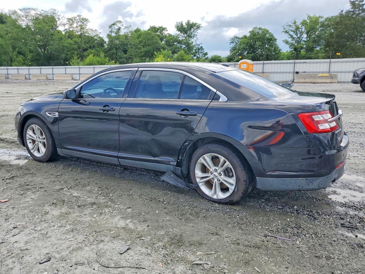 Ford Taurus Sel