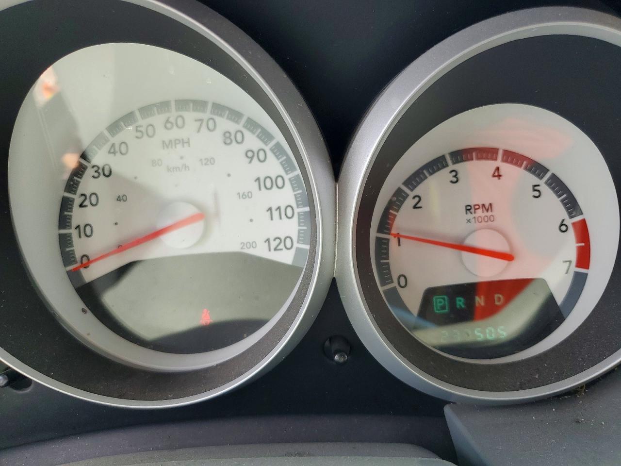 Dodge Caravan Sxt