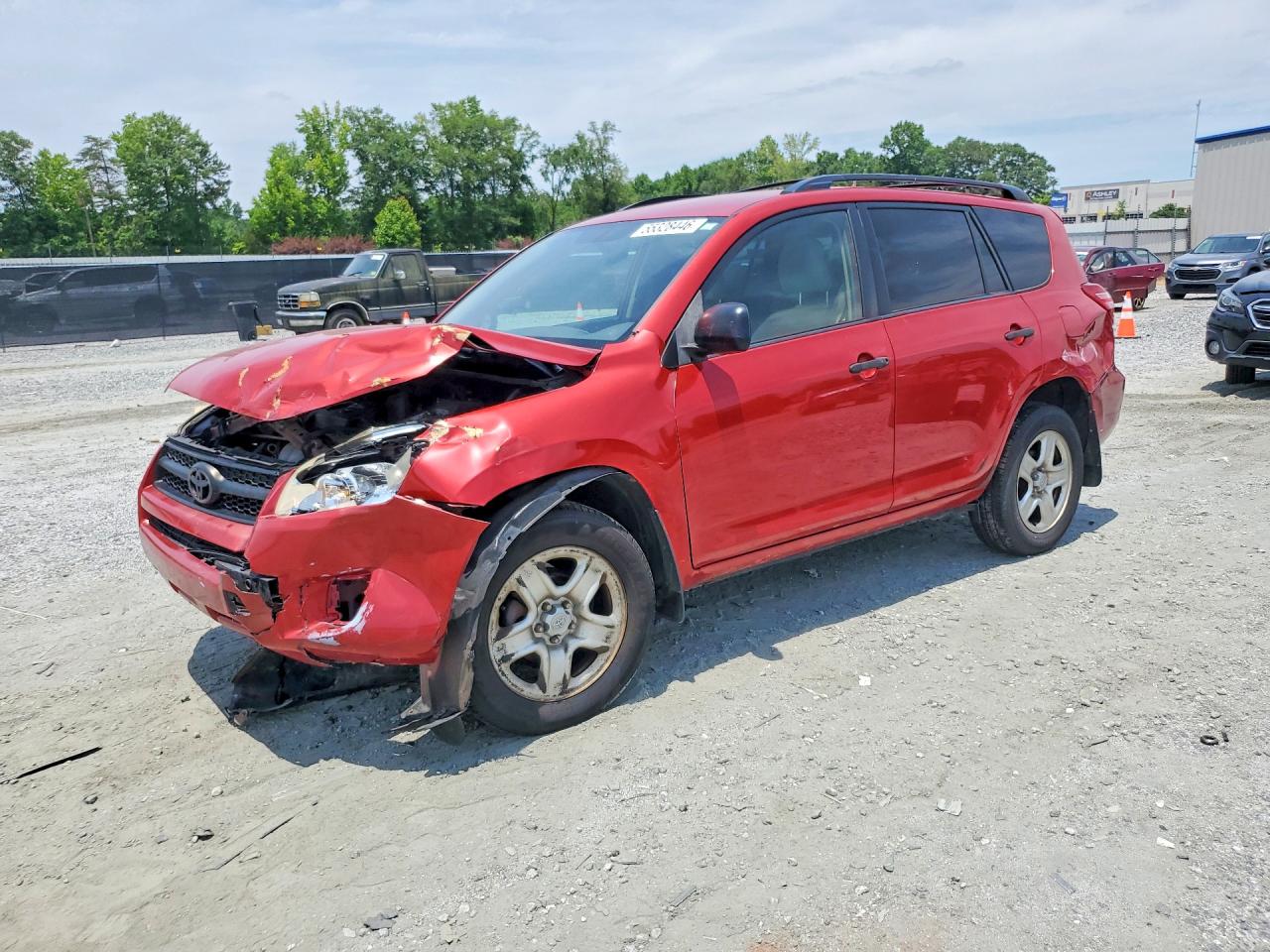 Salvage Toyota RAV4 Image