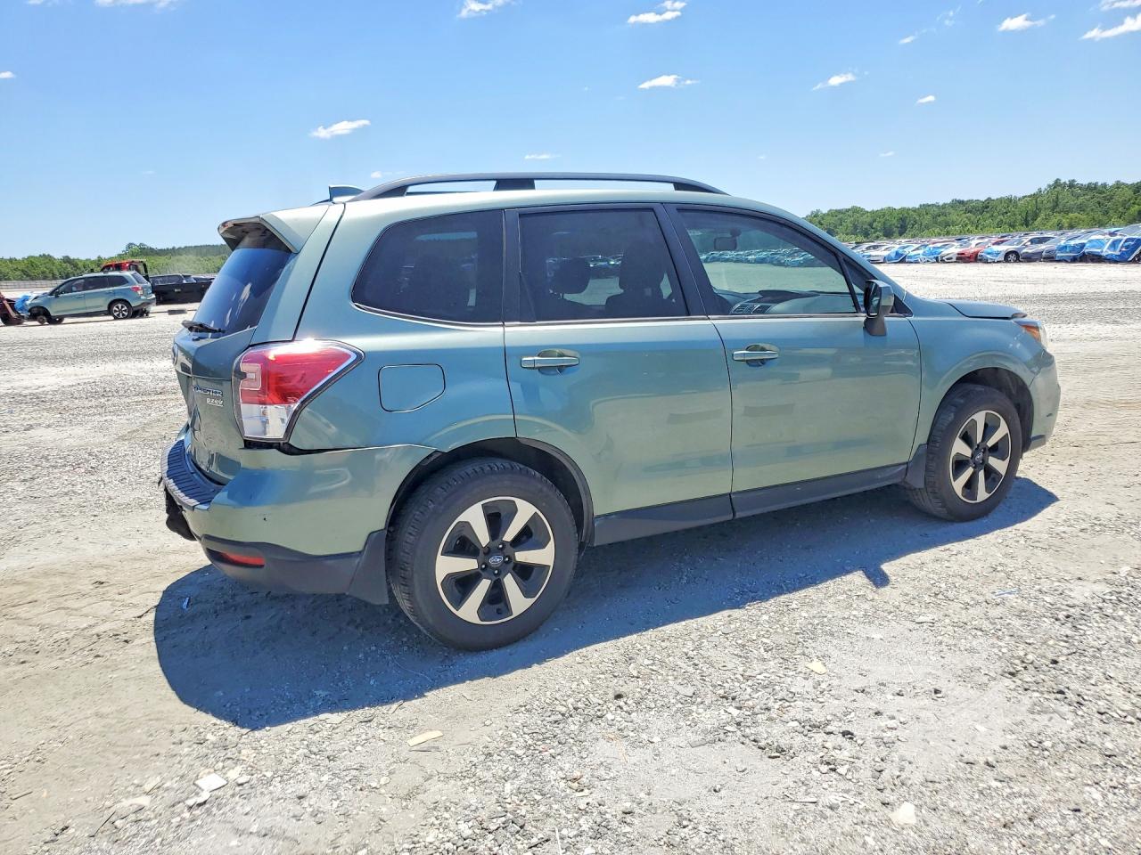 Subaru Forester 2.5i Premium