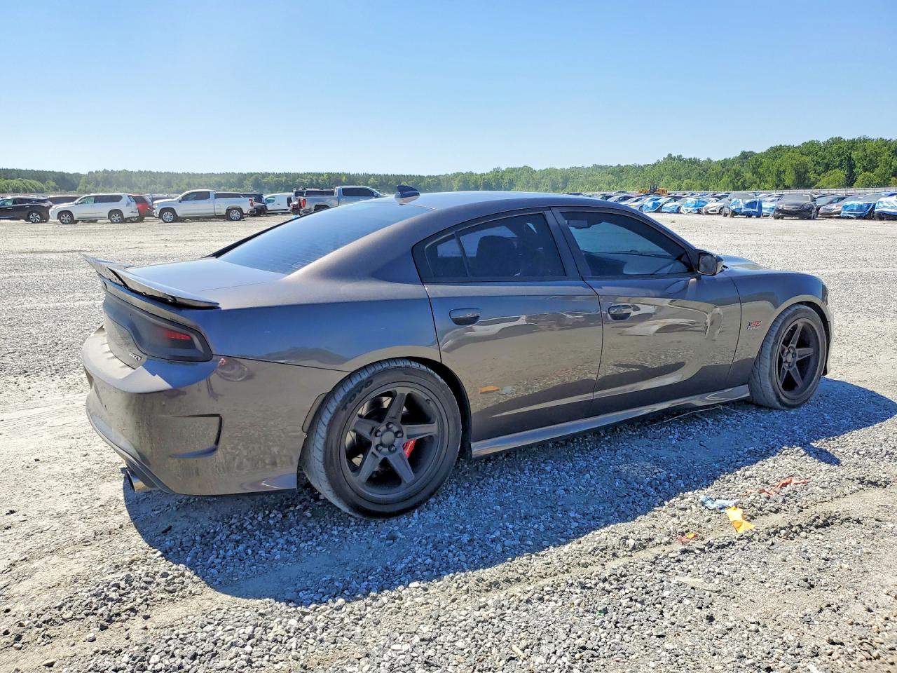 Dodge Charger Srt 392