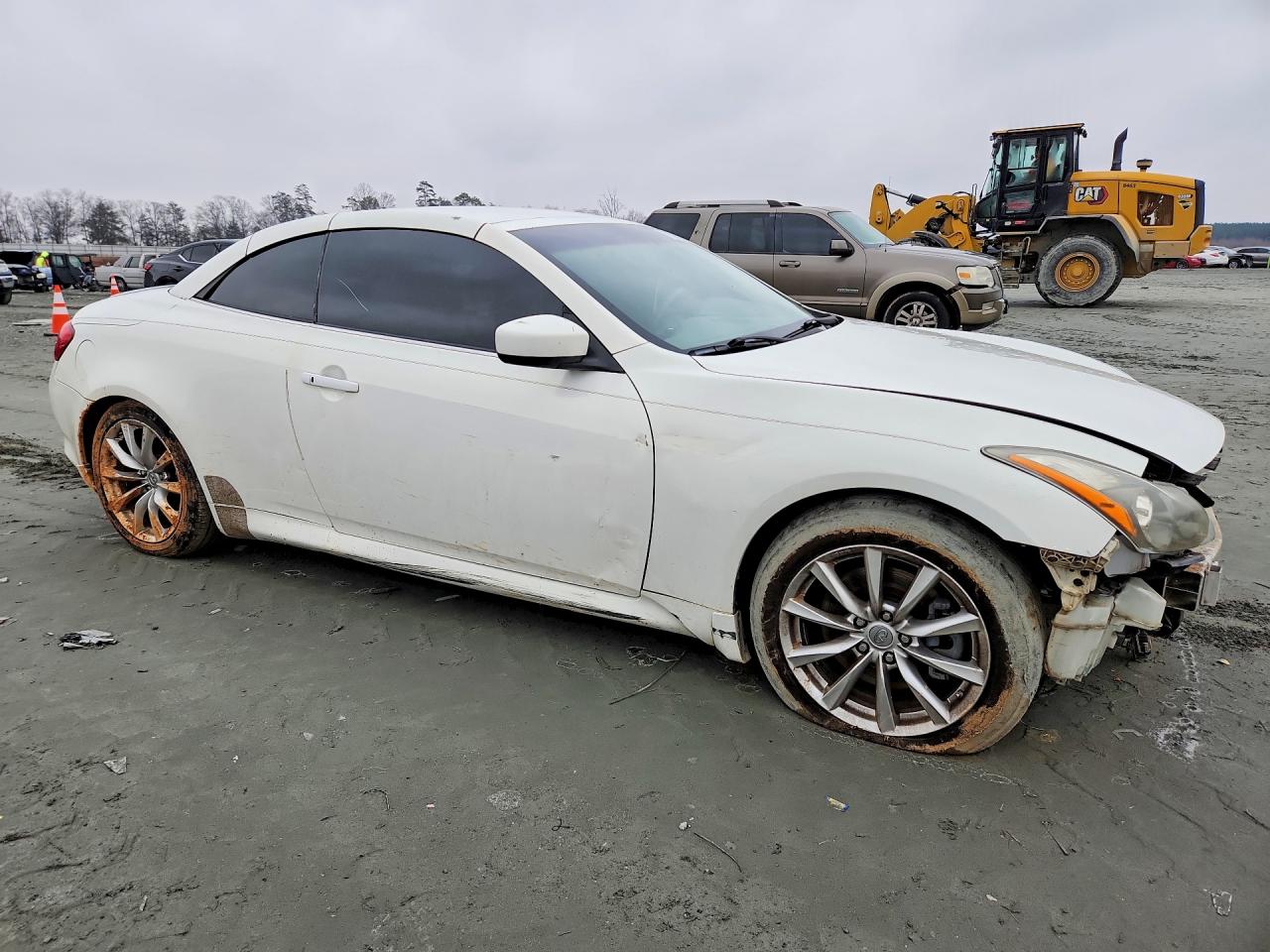 INFINITI G37 Base