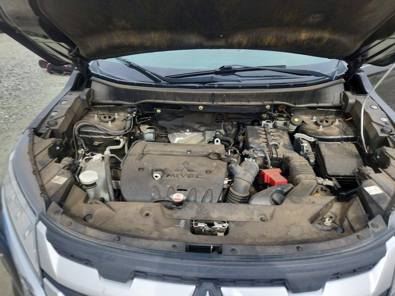Mitsubishi Outlander Es