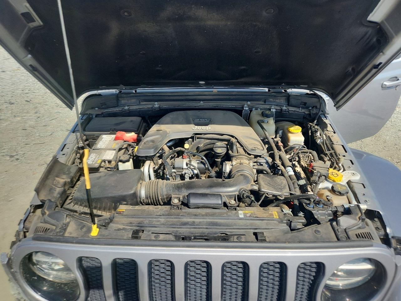 Jeep Wrangler Sahara