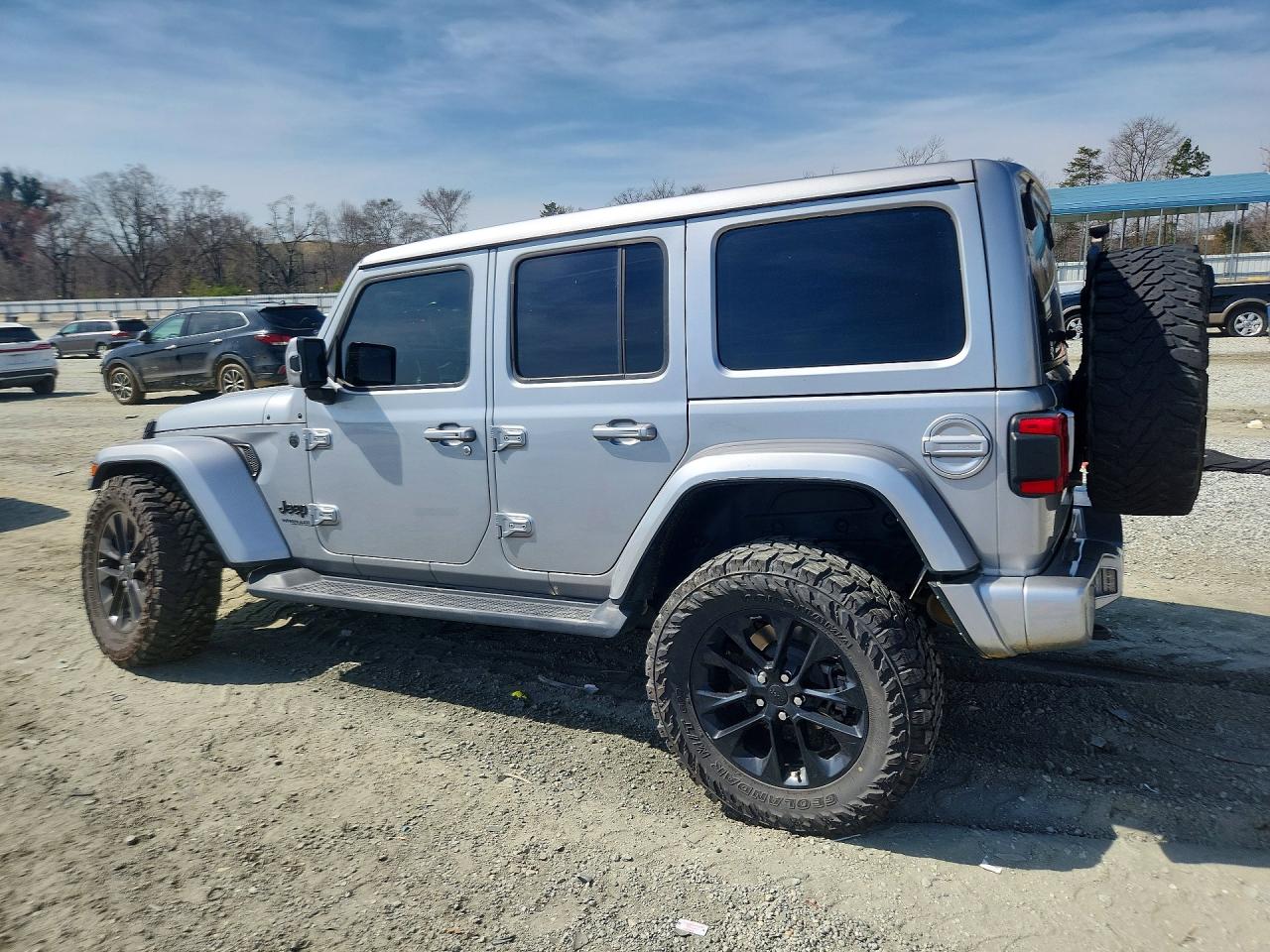 Jeep Wrangler Sahara