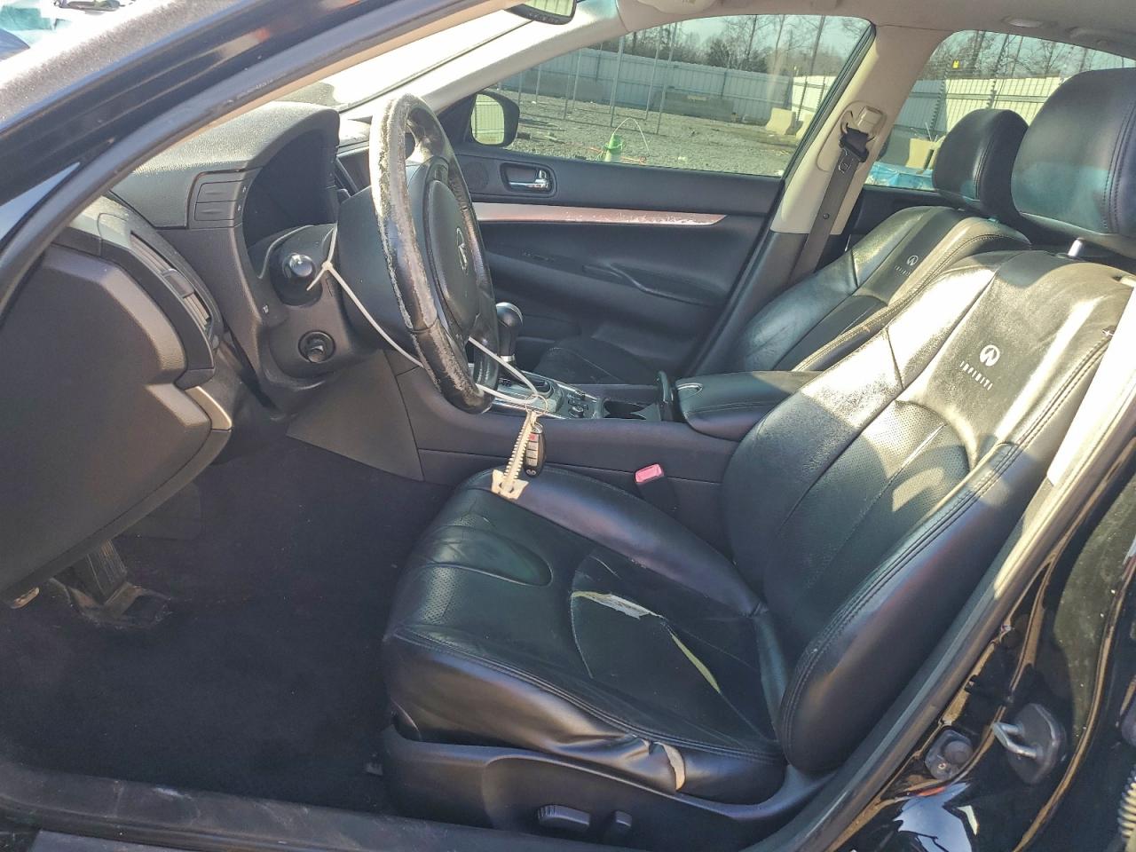 INFINITI G37