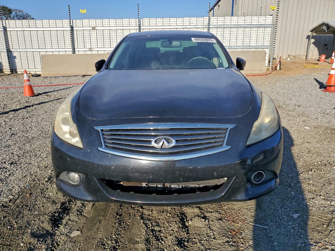 INFINITI G37