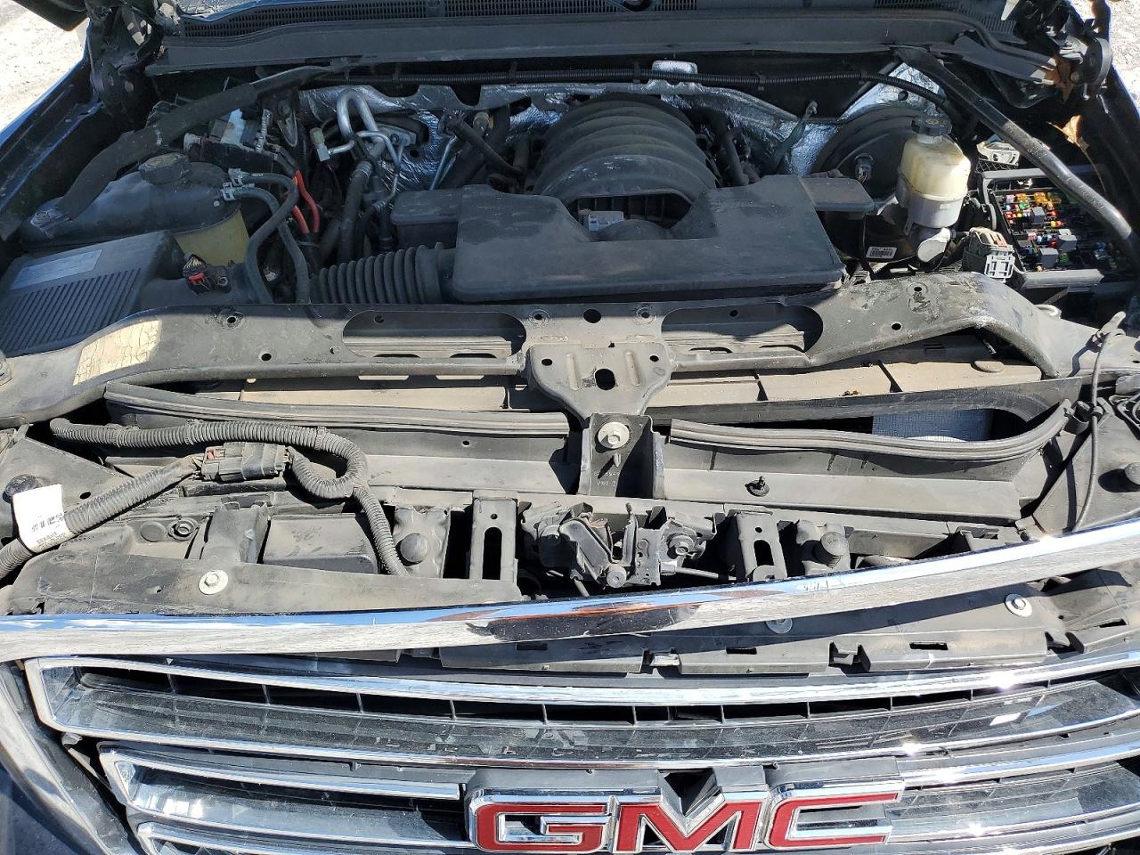 GMC Yukon Slt
