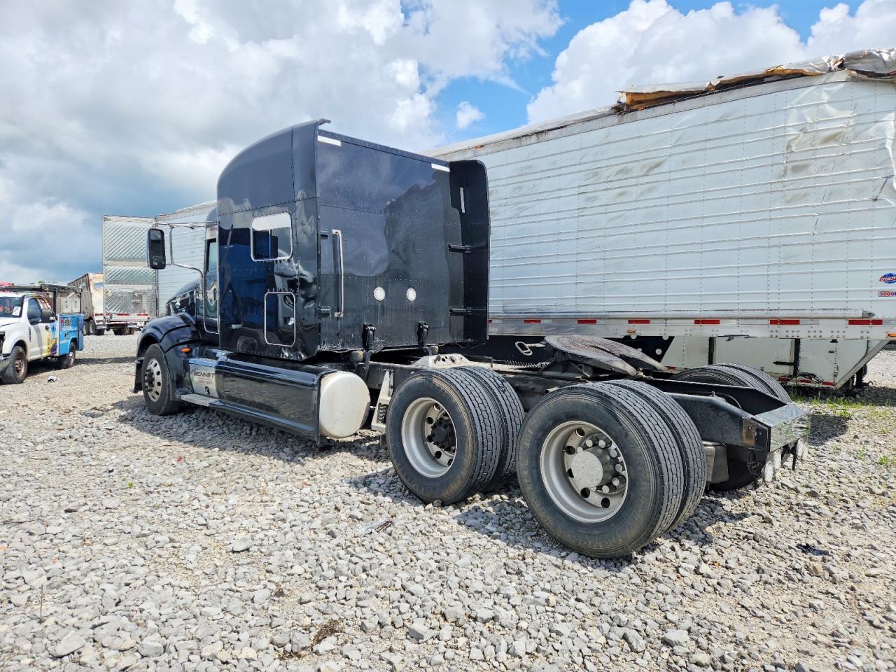 Peterbilt 386