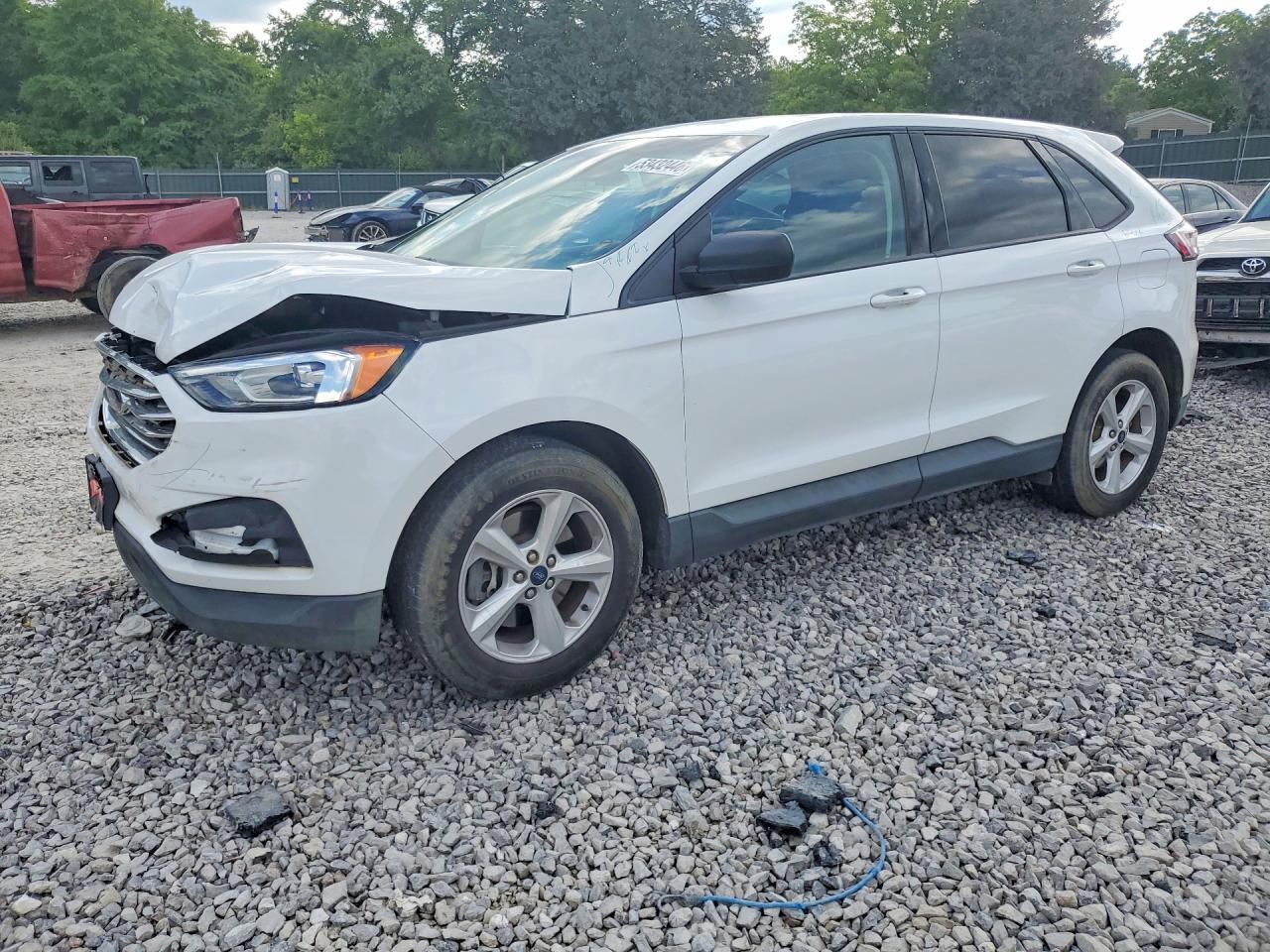 Salvage Ford Edge Image