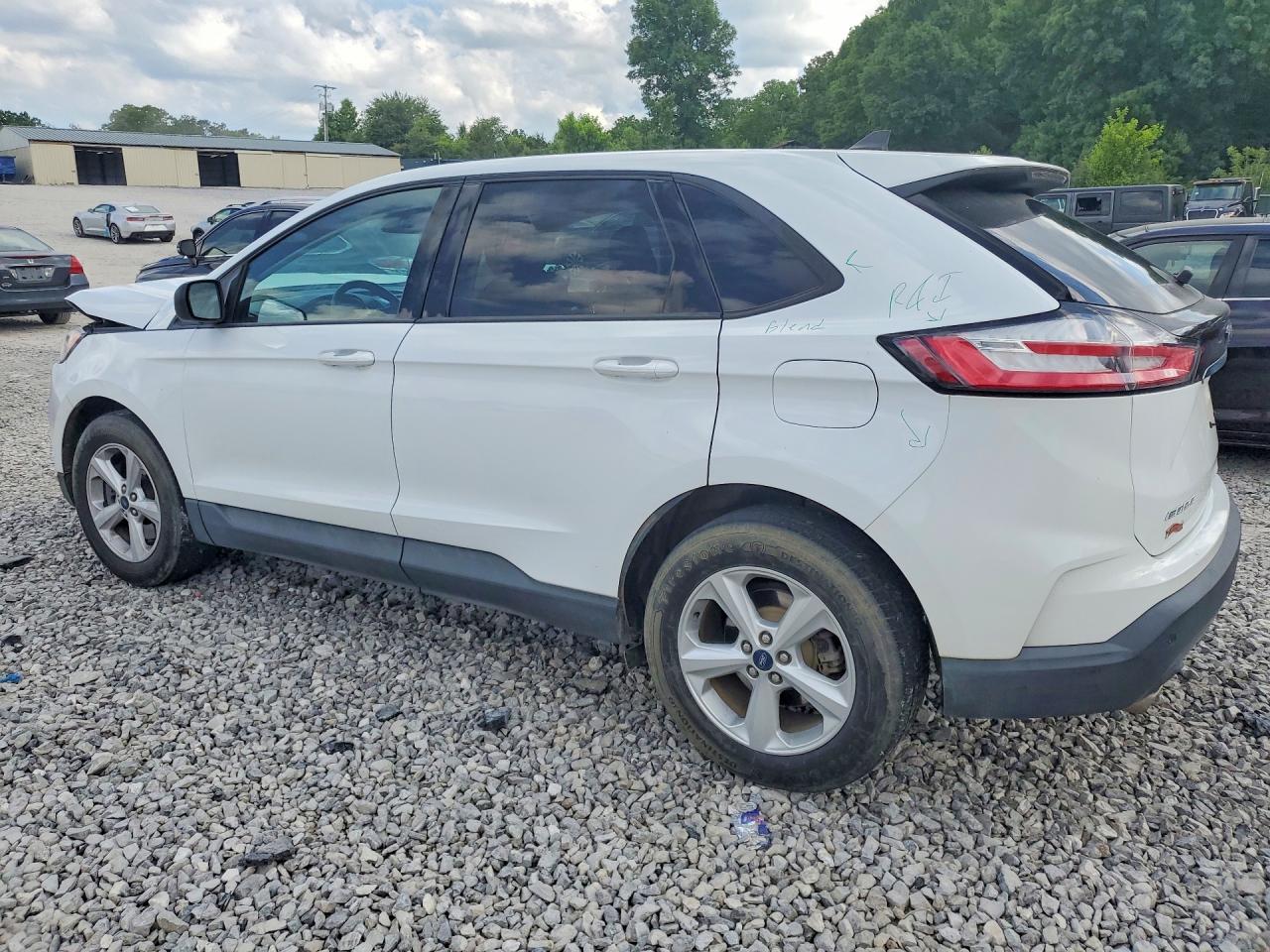 Ford Edge Se