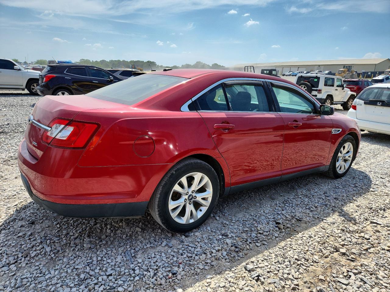 Ford Taurus