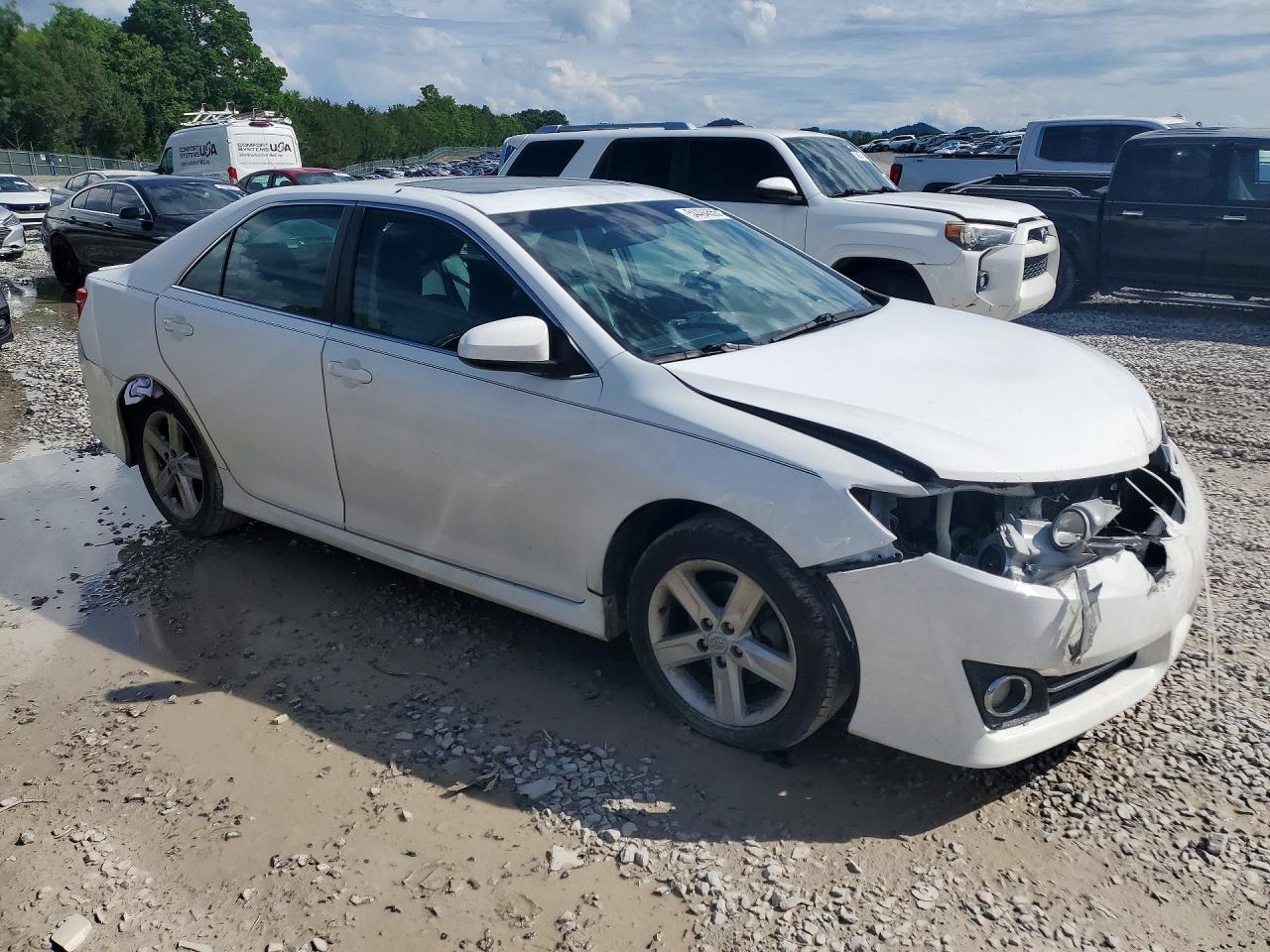 Toyota Camry Se