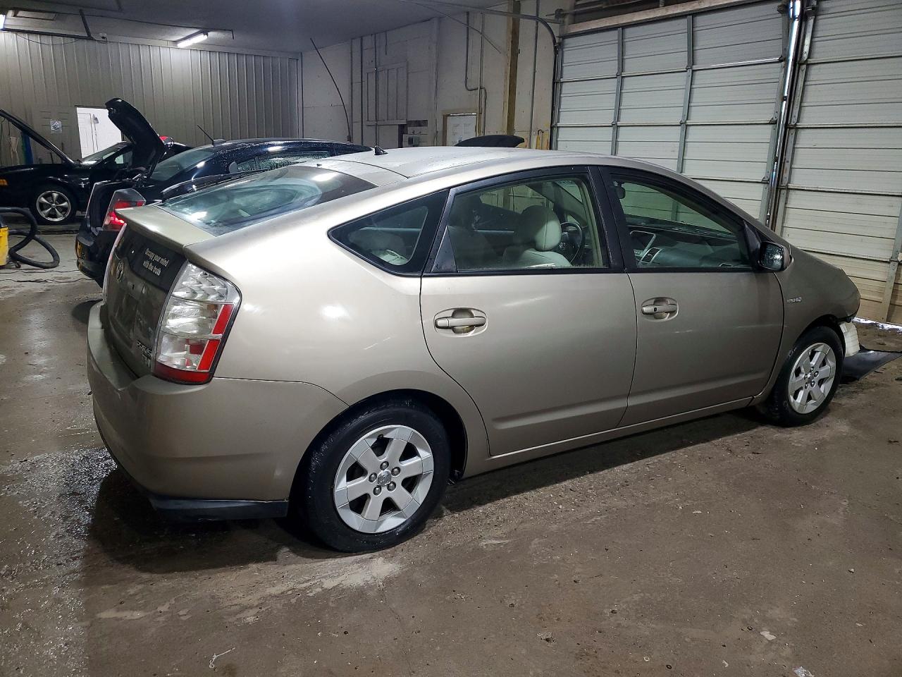 Toyota Prius Base