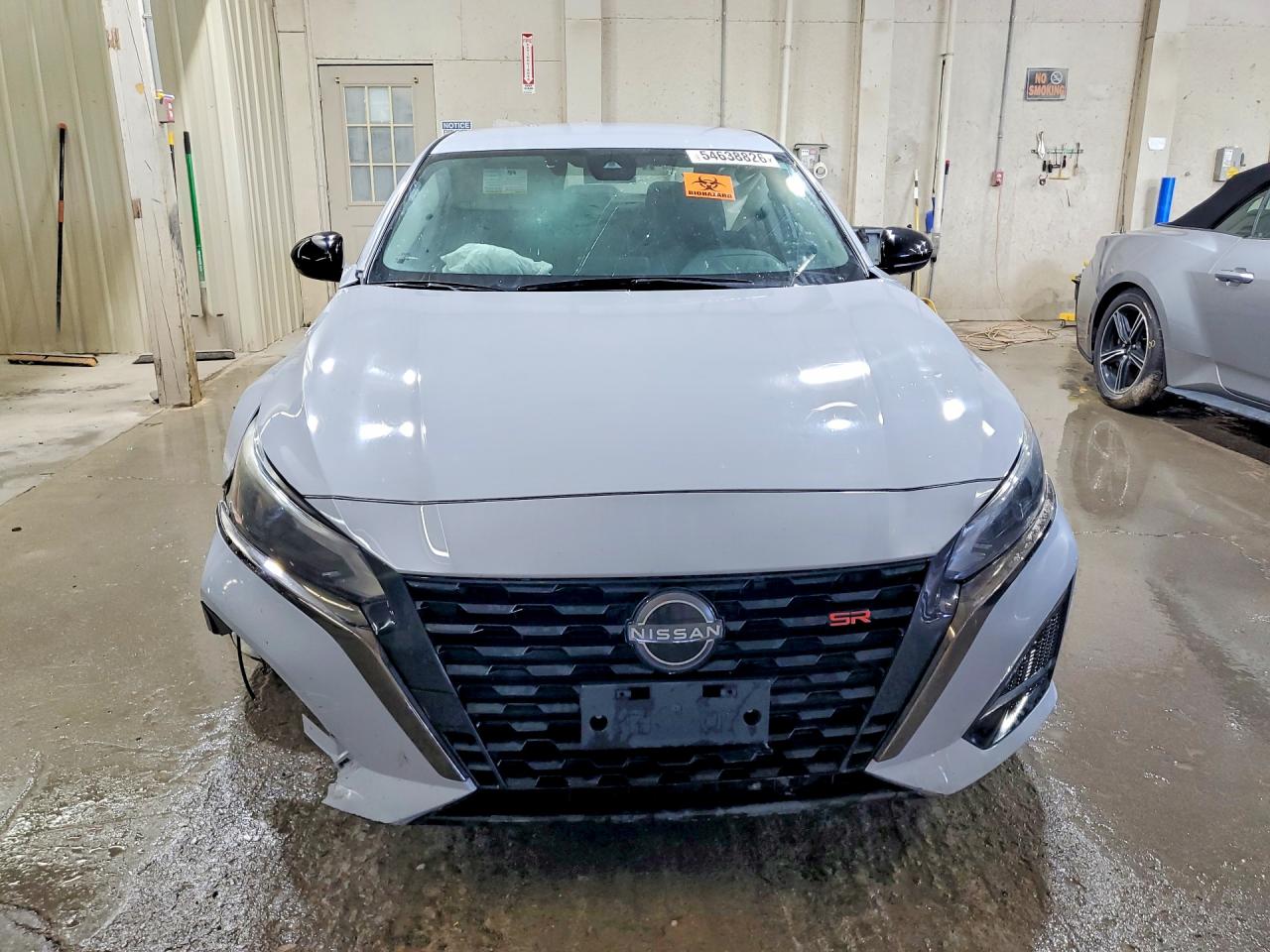Nissan Altima Sr