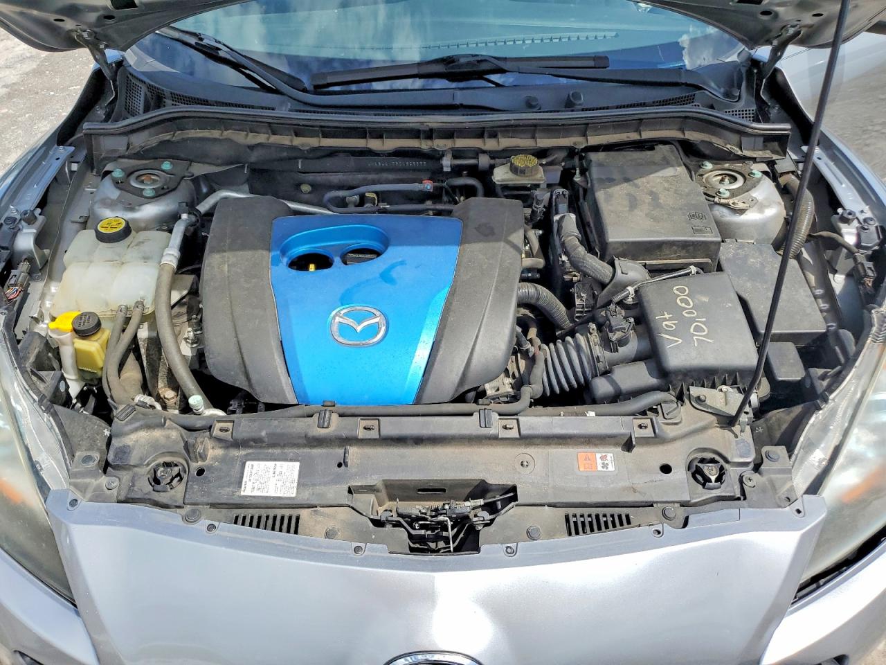 Mazda 3 I