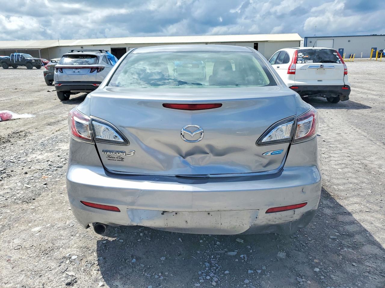 Mazda 3 I