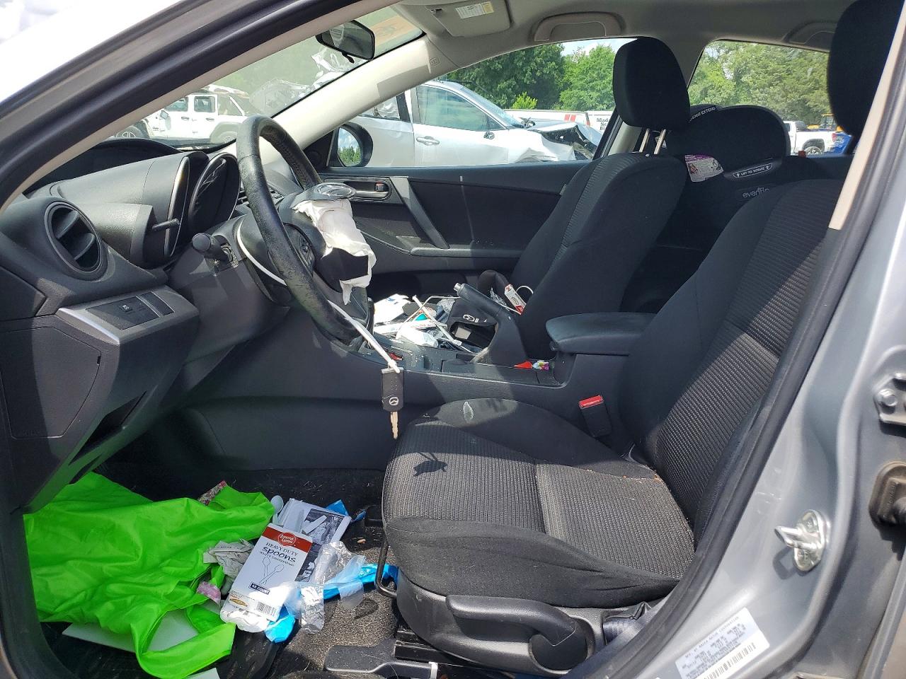 Mazda 3 I