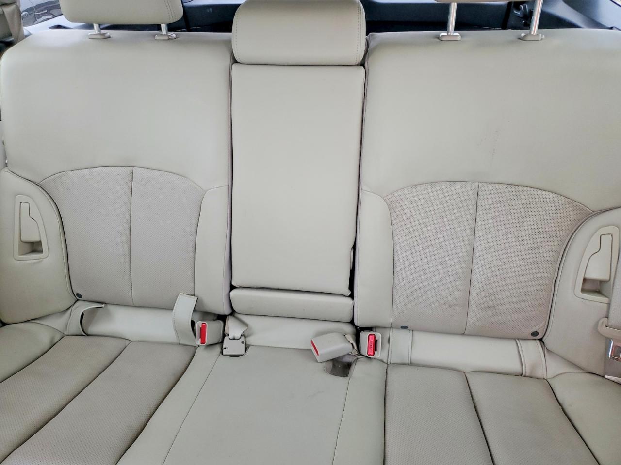 Subaru Outback 3.6r Limited