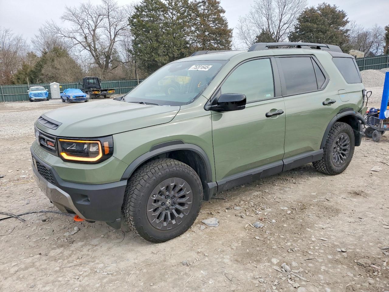 Salvage Honda Passport Image