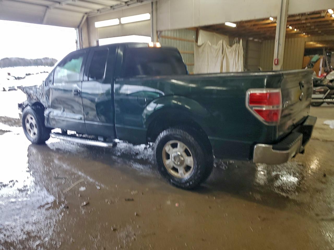 Ford F-150 Super Cab