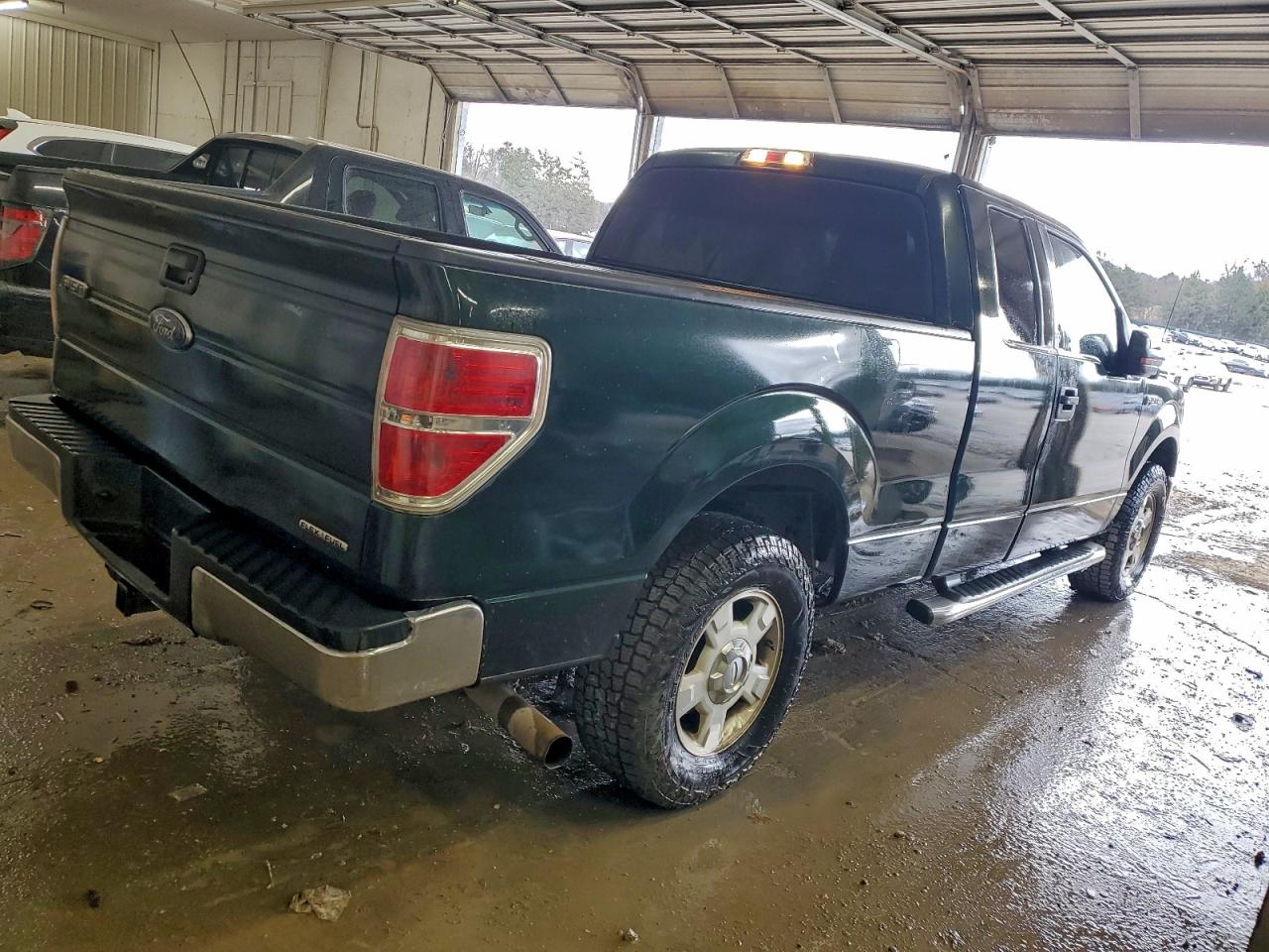 Ford F-150 Super Cab