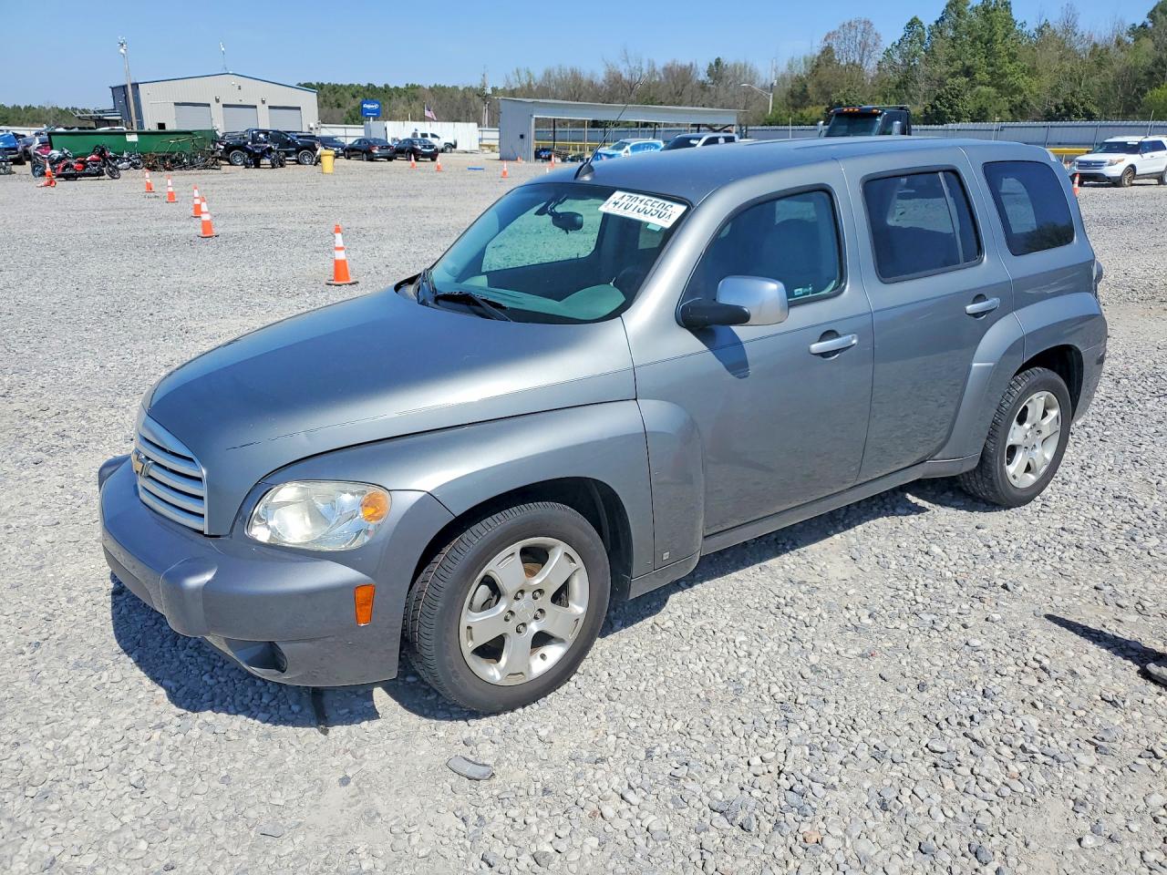 Salvage Chevrolet HHR Image