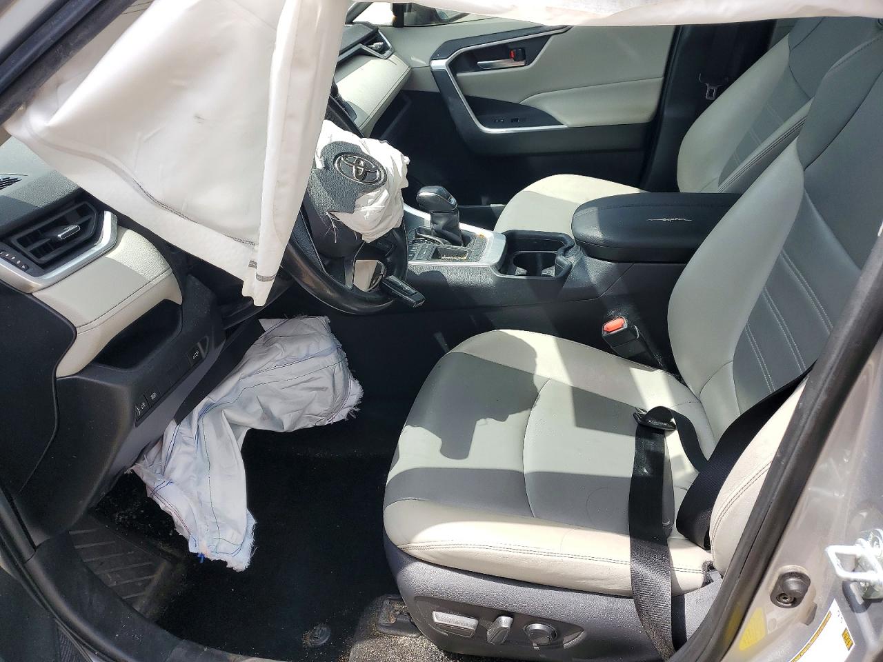 Toyota RAV4 Xle Premium