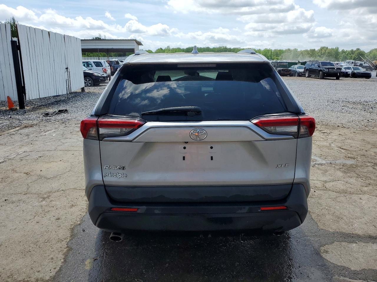 Toyota RAV4 Xle Premium
