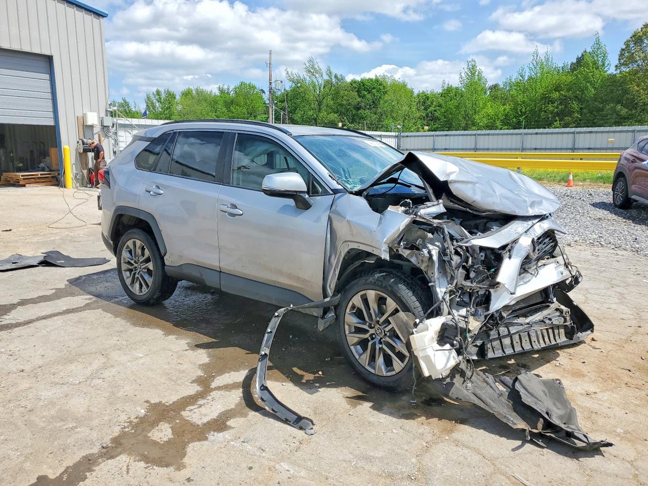 Toyota RAV4 Xle Premium