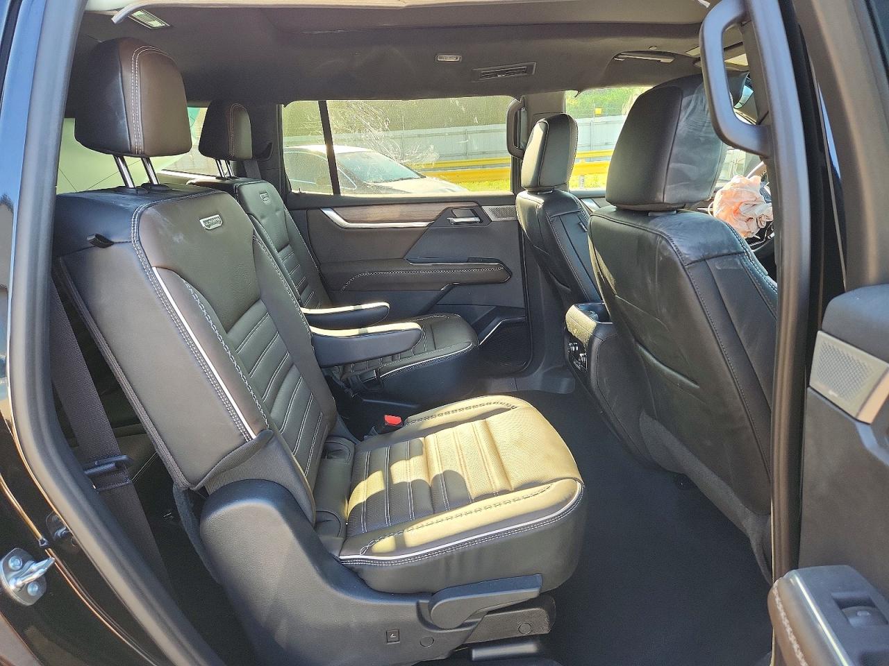 GMC Acadia Denali Ultimate