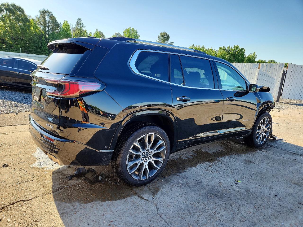 GMC Acadia Denali Ultimate