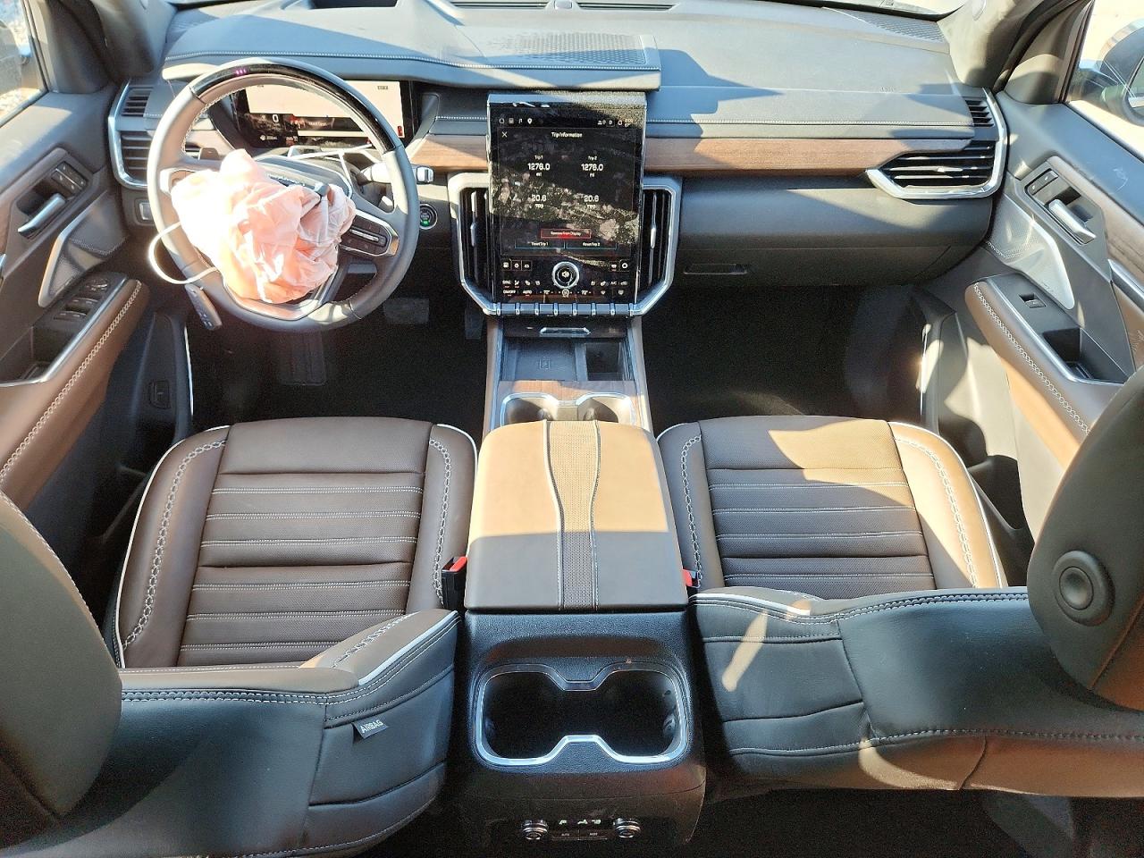 GMC Acadia Denali Ultimate