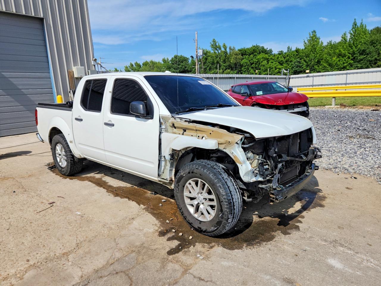 Nissan Frontier Sv