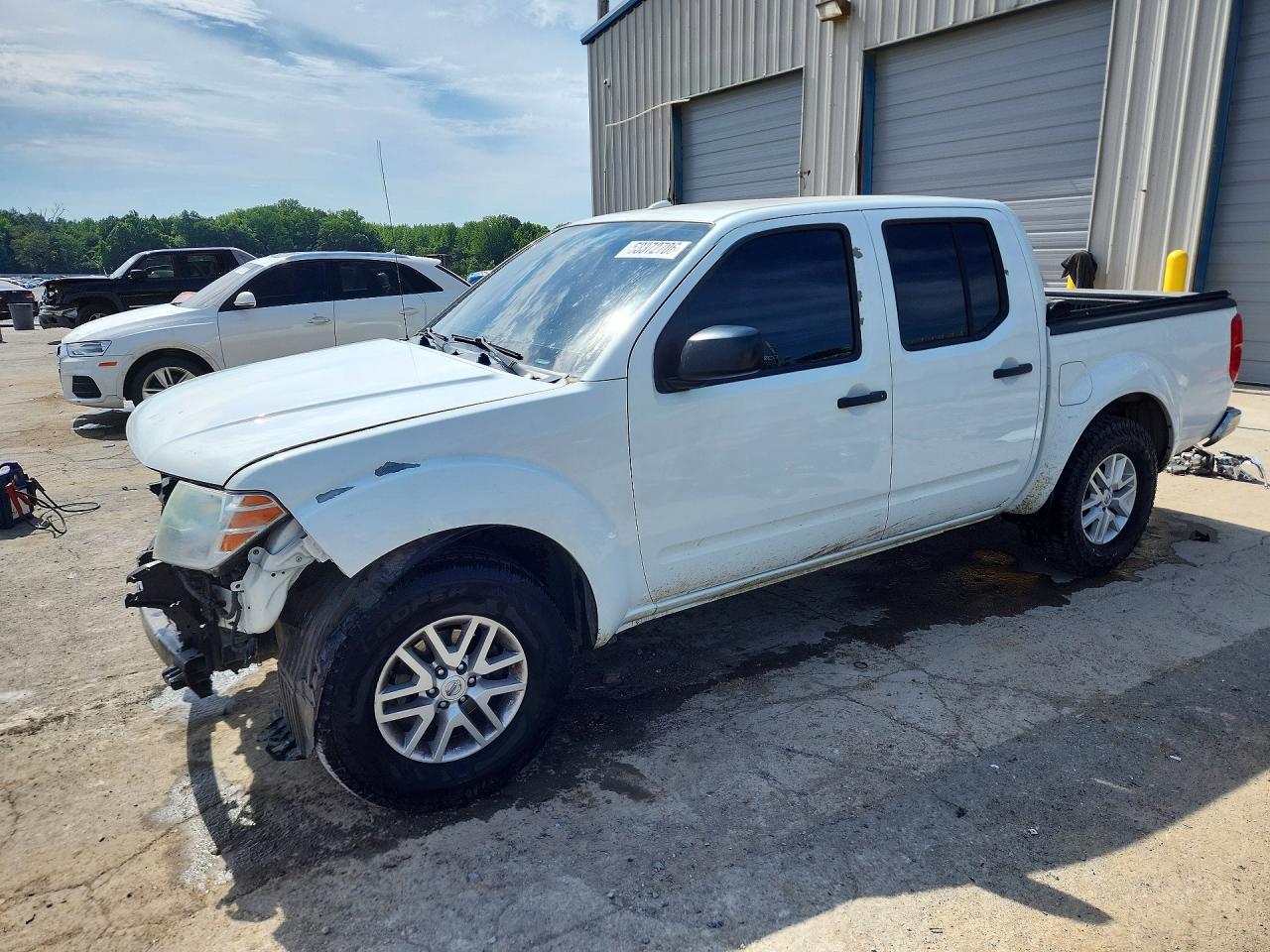 Salvage Nissan Frontier Image