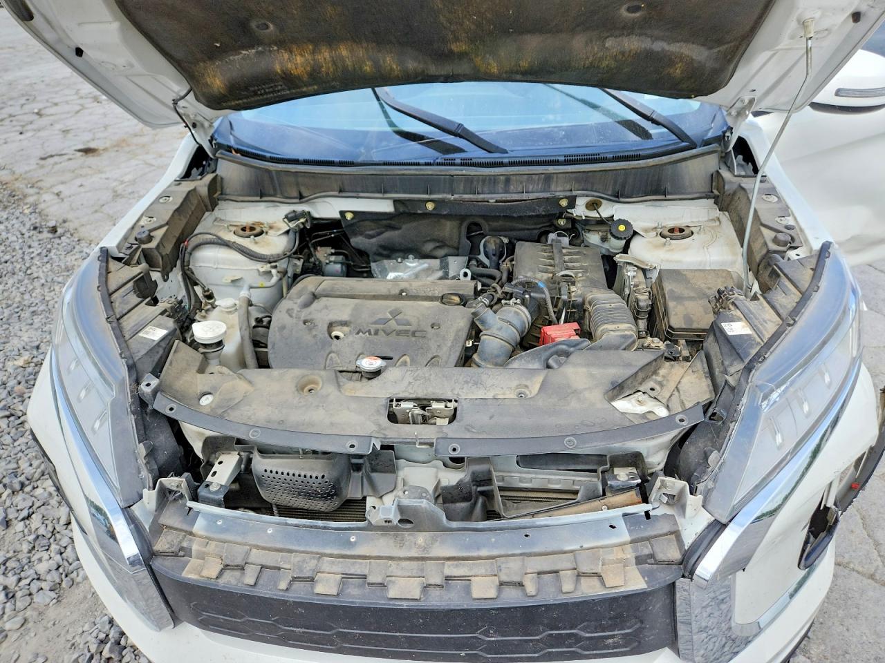 Mitsubishi Outlander Se
