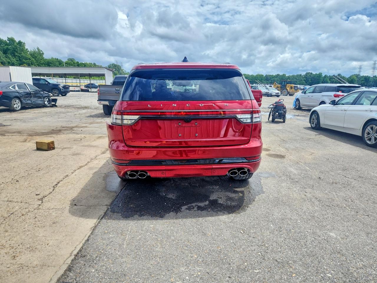 Lincoln Aviator