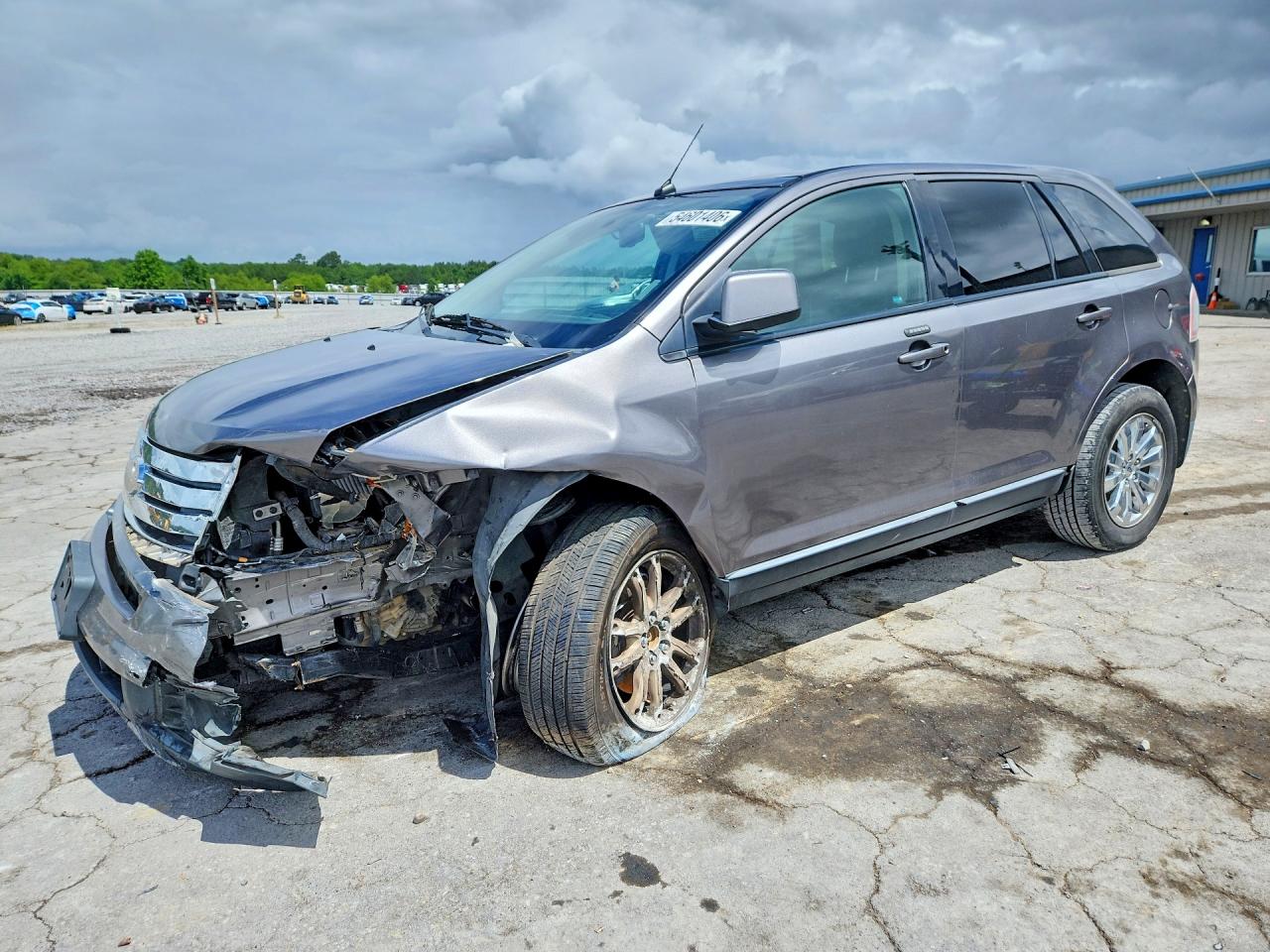 Salvage Ford Edge Image