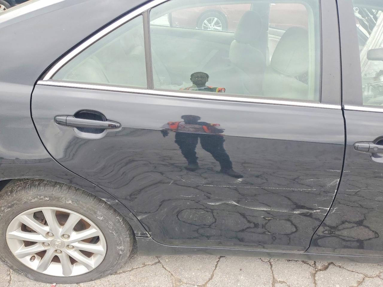 Toyota Camry Xle V6