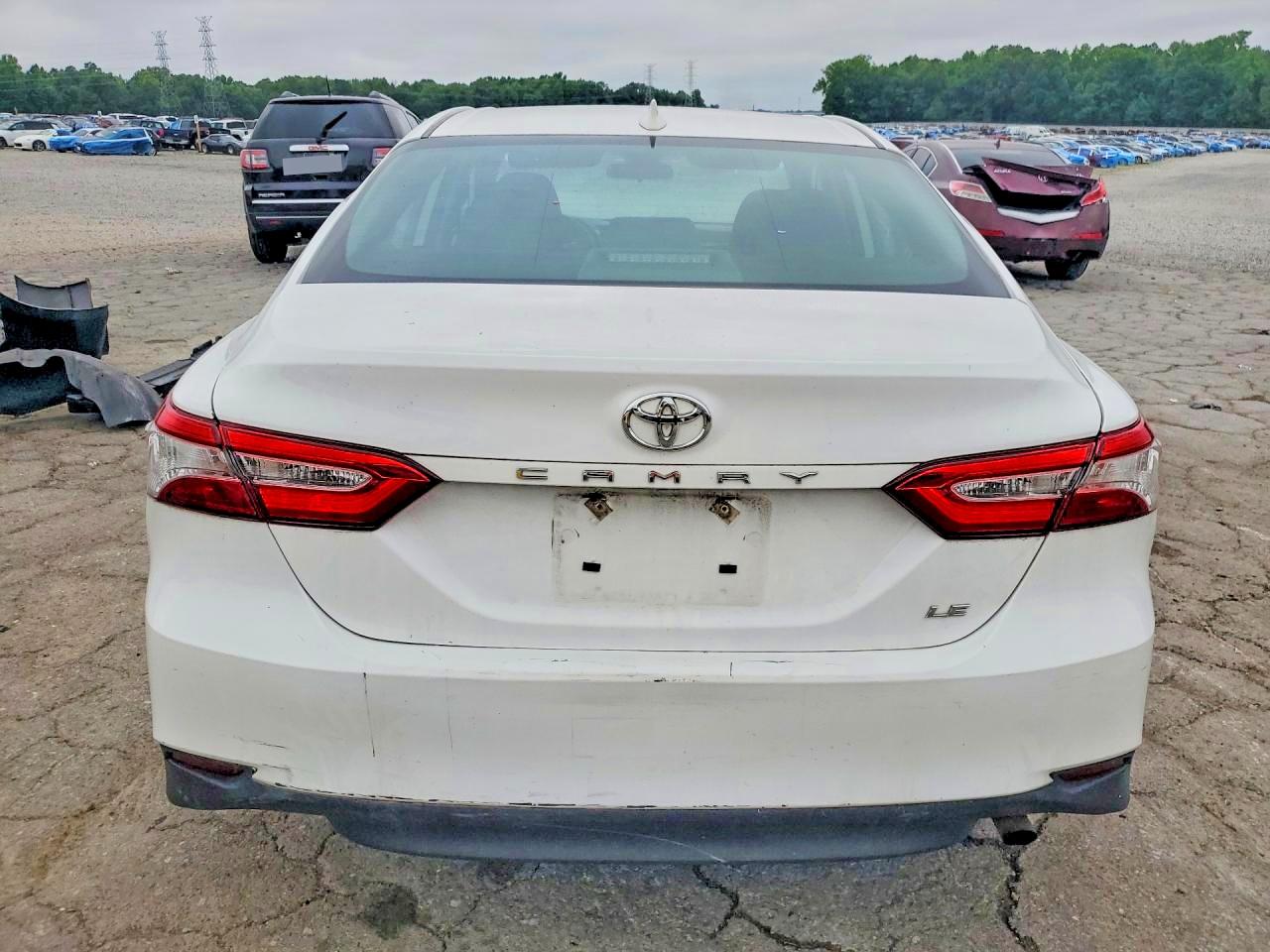 Toyota Camry Le
