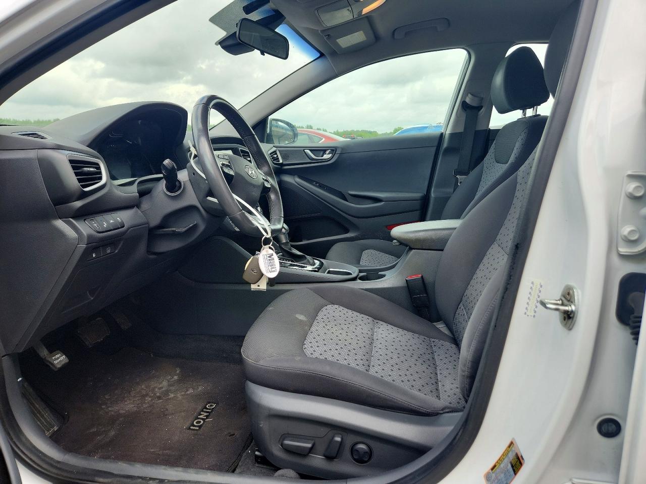 Hyundai Ioniq Sel