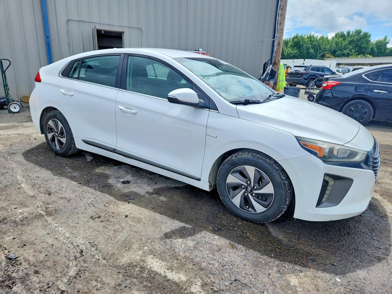 Hyundai Ioniq Sel